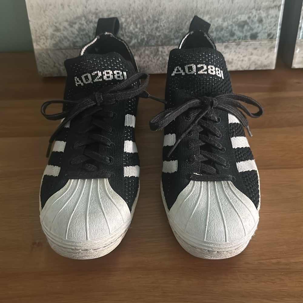 Prime Knit Superstars Size 8.5